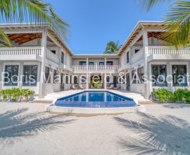 H447 - Gorgeous Oceanfront Villa – Placencia Belize