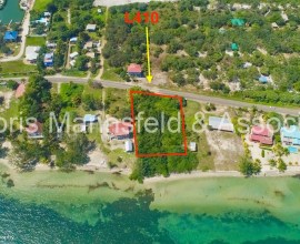 L410 - 0.995 Acre Beachfront Property near Surfside, Placencia