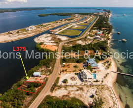 L379 - Lagoon Front Lot for Sale in Plantation, Placencia Peninsula